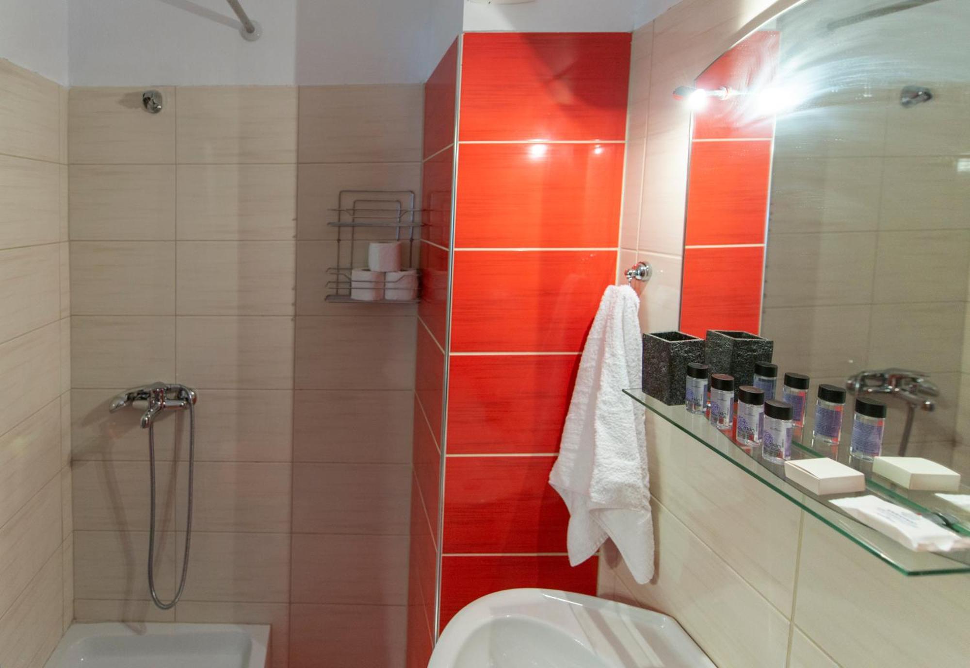 Central & Riverfront Room 1 Vodina Dış mekan fotoğraf